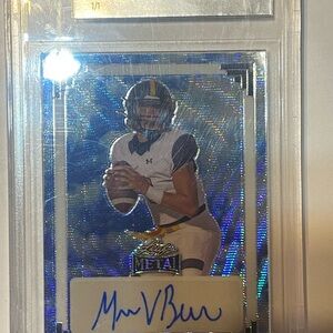 Leaf Meta Football Card with Autograph